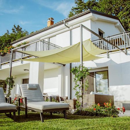 Hisa Dobrega Pocutja Kozina Exterior foto