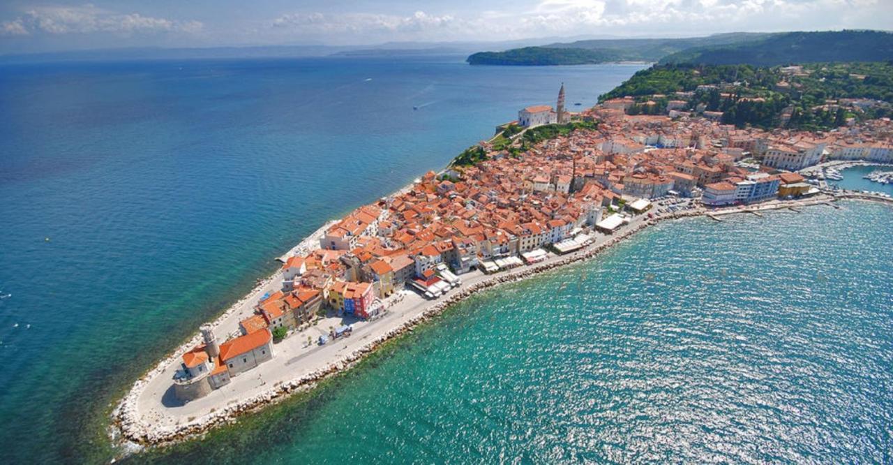 Hisa Dobrega Pocutja Kozina Exterior foto